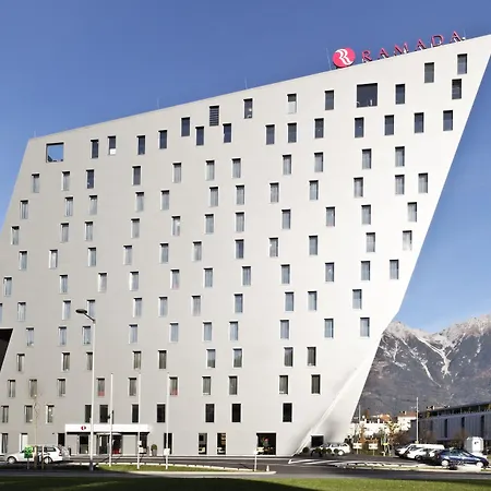 Hilton Garden Tivoli 4* インスブルック
