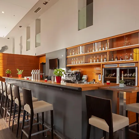ホテル Hilton Garden Tivoli インスブルック