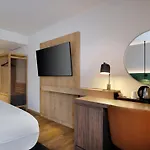 Hilton Garden Tivoli Отель 4*