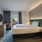 Hilton Garden Tivoli Отель