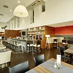Hotell Hilton Garden Tivoli 4*