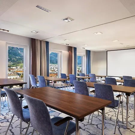 Otel Hilton Garden Tivoli 4*