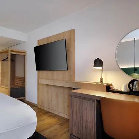 Hilton Garden Tivoli Otel 4*