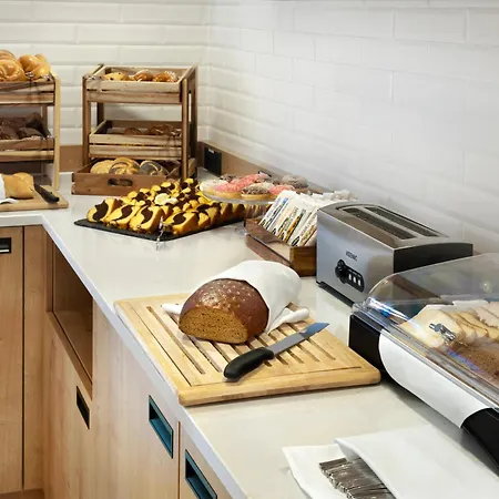 Hilton Garden Tivoli Otel