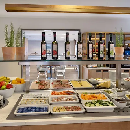 Hilton Garden Tivoli Otel