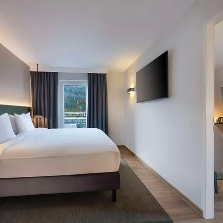 Hotel Hilton Garden Tivoli