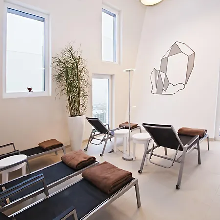 Hilton Garden Tivoli Otel