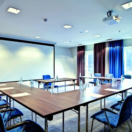 Hilton Garden Tivoli 4*