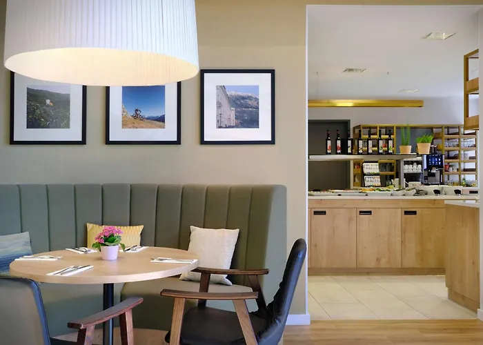 Hilton Garden Tivoli Szálloda Innsbruck