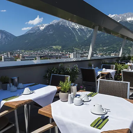 Ξενοδοχείο Hilton Garden Tivoli 4*